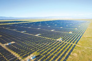 青?！白饭庵鹑铡鳖I跑中國光伏產業