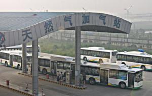 中國(guó)石化計(jì)劃6年內(nèi)新建1000座車用天然氣加氣站
