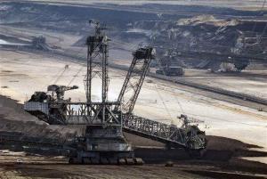 2017年底陜西生產煤礦219處 產能53784萬噸