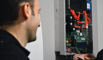 隨著能源存儲采購，虛擬電廠的啟動，SolarEdge將超越太陽能