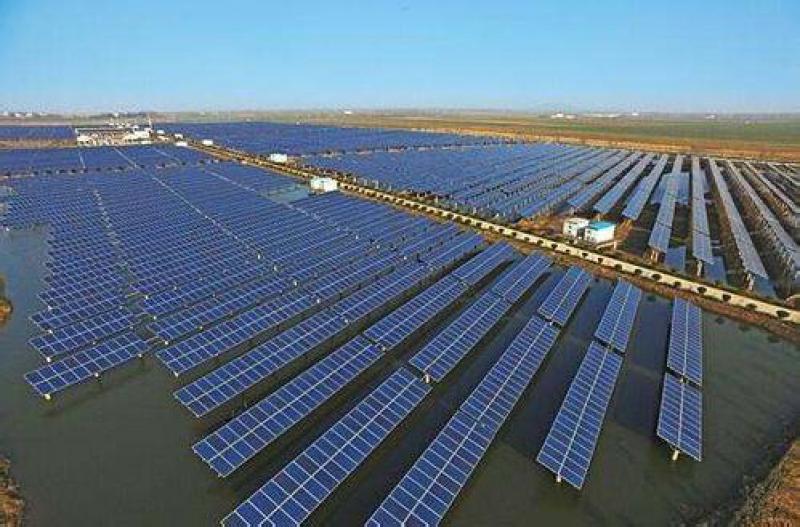河南光伏電站標(biāo)桿上網(wǎng)電價(jià)每千瓦時(shí)下調(diào)0.05元
