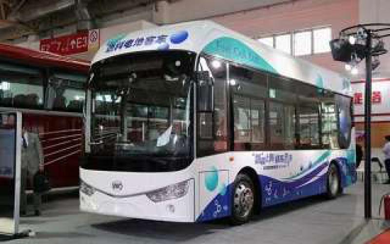 成都首批10輛氫燃料電池公交車全面載客運行