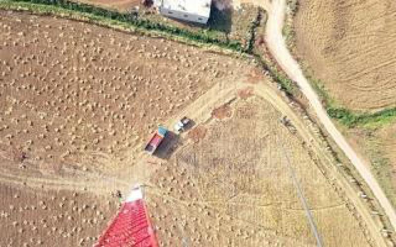 黎巴嫩的第一個(gè)風(fēng)電場正在安裝