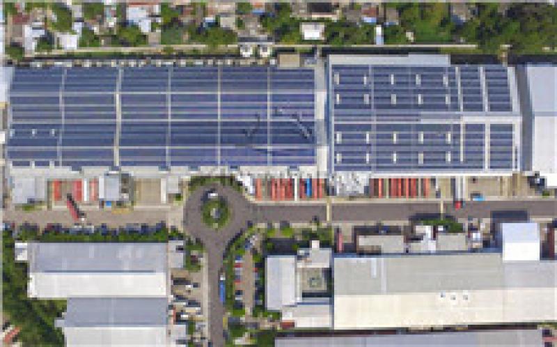 安泰為中美洲屋面太陽能電站提供無導(dǎo)軌支架解決方案