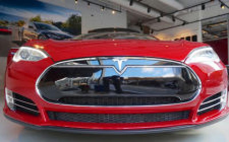 隨著特斯拉最終獲利，太陽(yáng)能和存儲(chǔ)業(yè)務(wù)穩(wěn)步增長(zhǎng)