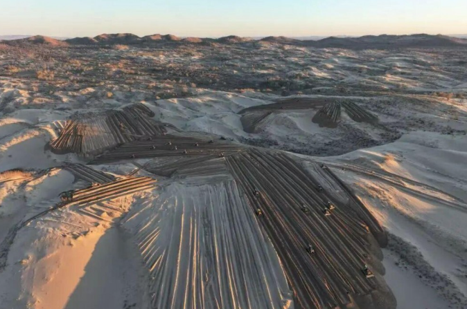 中國內蒙古50萬千瓦光伏項目進入全面建設階段